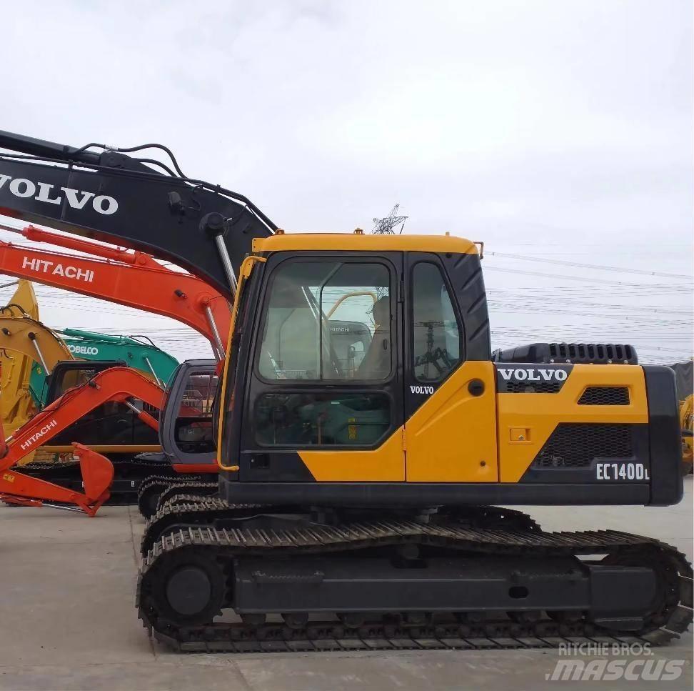 Volvo EC 140 DL Гусеничні екскаватори