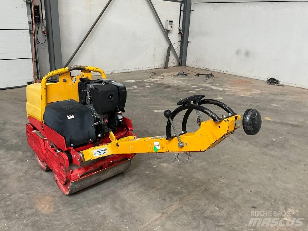 Ammann AR 65 Котки тротуарні