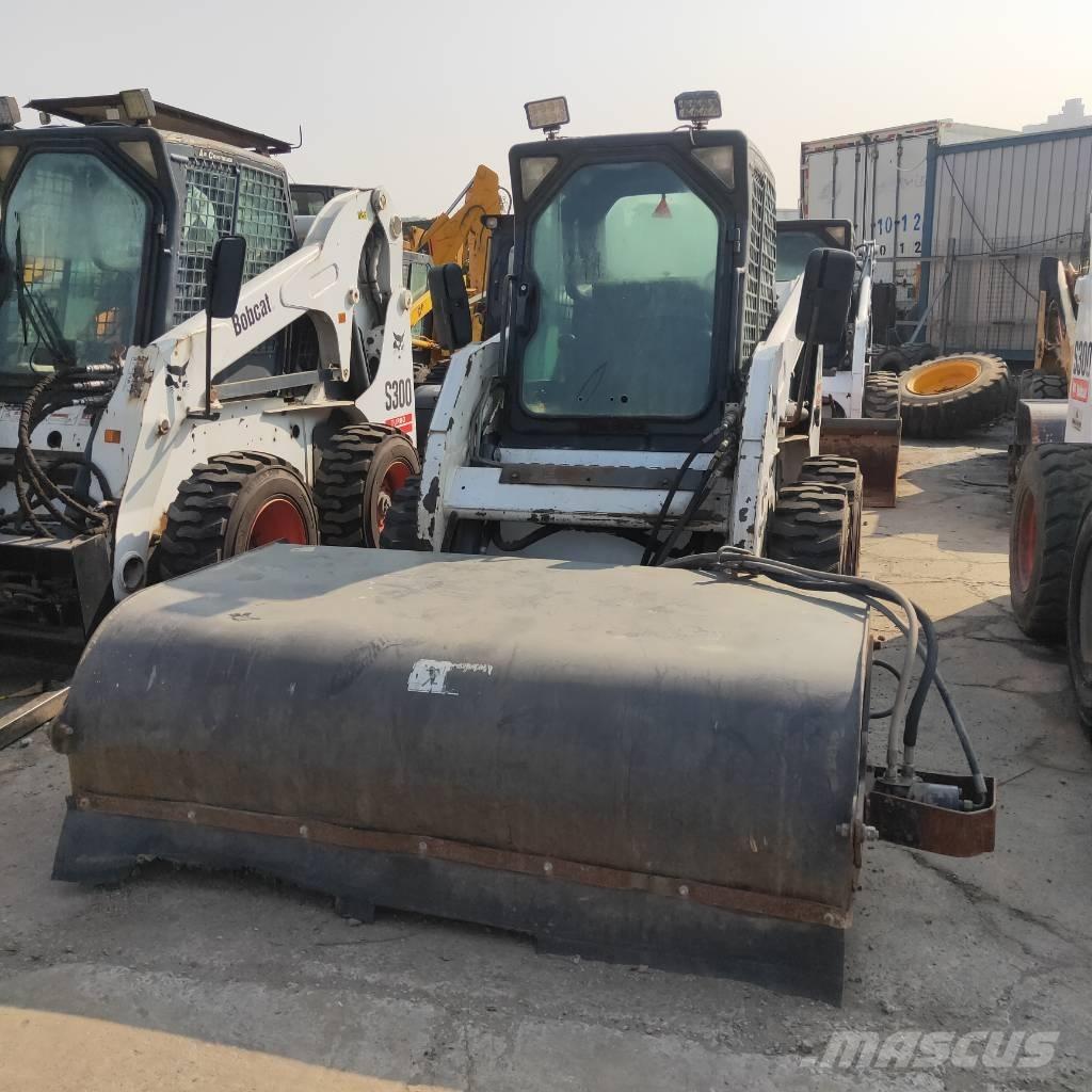 Bobcat S160 Міні-навантажувачі