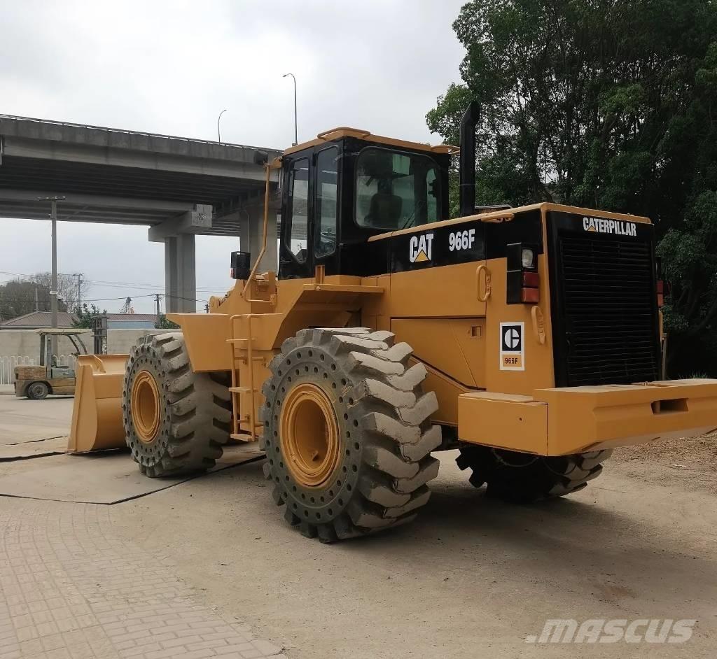 CAT 966 F Фронтальні навантажувачі