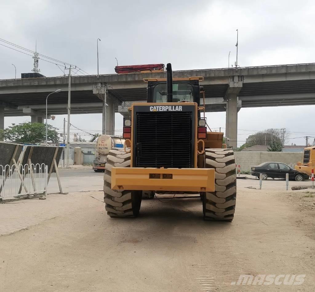 CAT 966 F Фронтальні навантажувачі