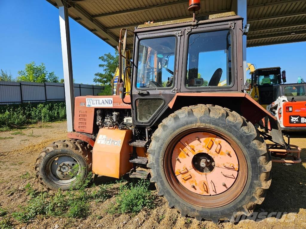 MTZ 82.1 Трактори