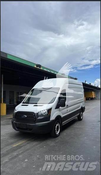 Ford TRANSIT Будтехніка - Інші