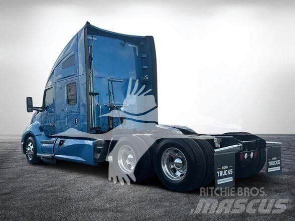Kenworth T680 Тягачі