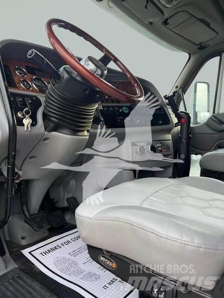 Peterbilt 387 Тягачі