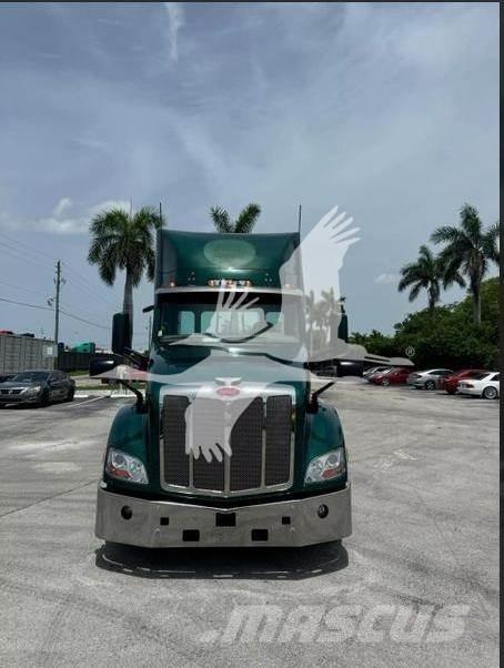 Peterbilt 579 Тягачі