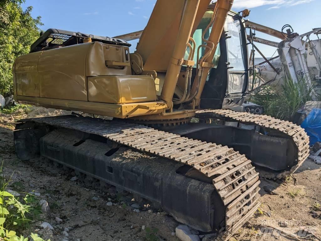 CAT 330 CL Гусеничні екскаватори