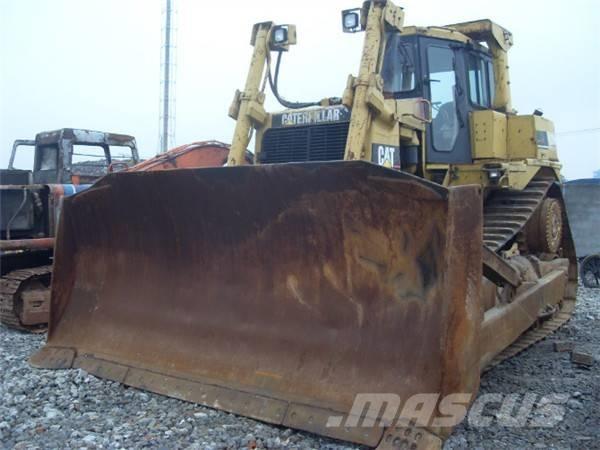 CAT D 9 R Гусеничні бульдозери