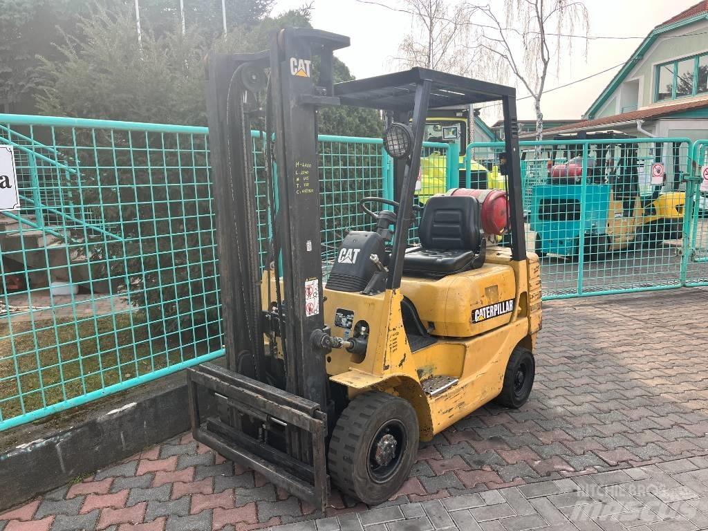 CAT GP 15 AC V-4100 Газові навантажувачі