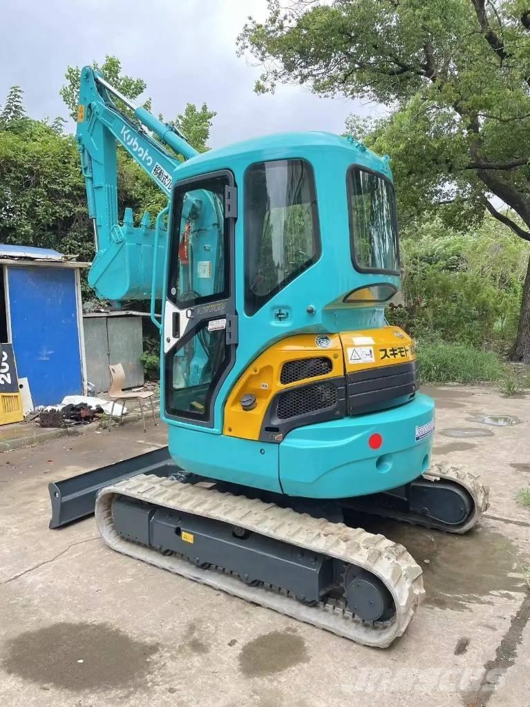 Kubota U35 Міні-екскаватори < 7т
