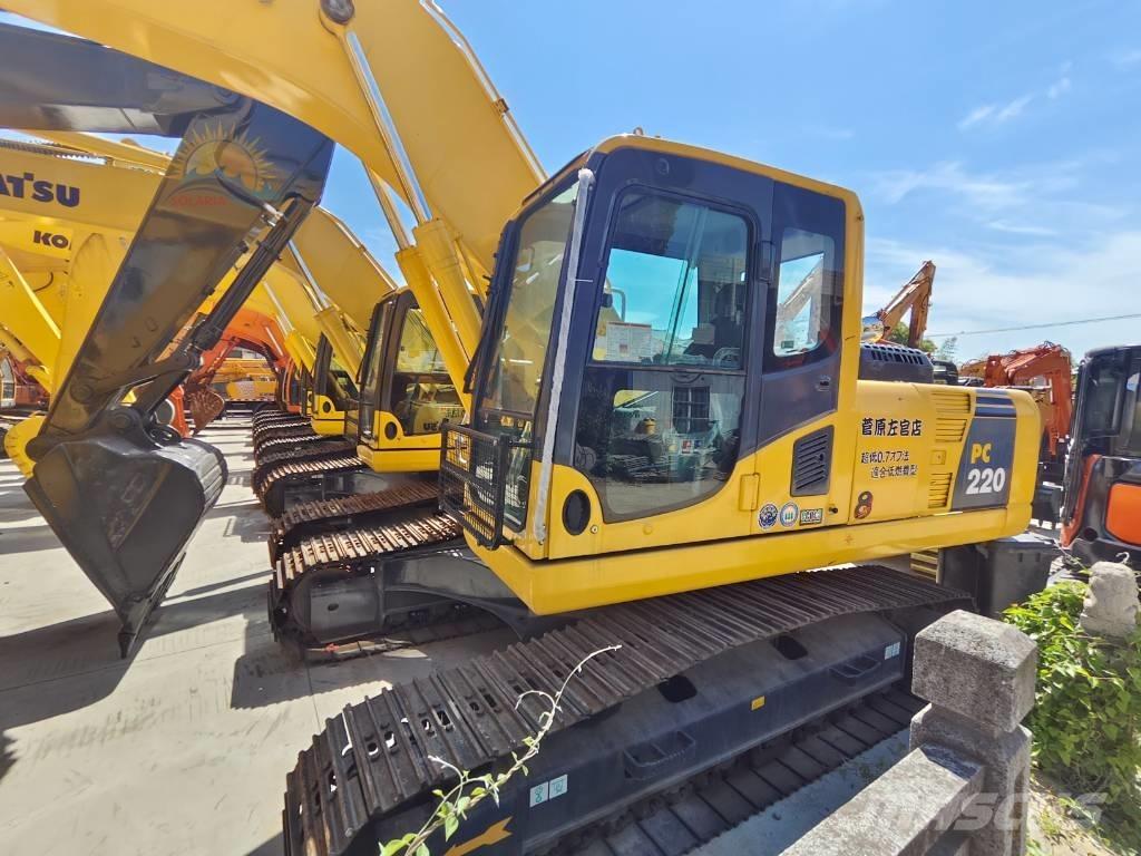 Komatsu PC 220-8 Гусеничні екскаватори
