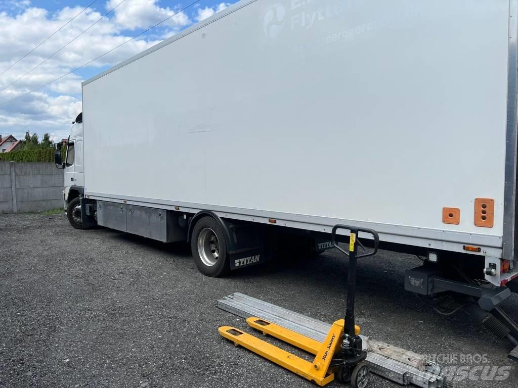 Volvo FM 330 Фургони