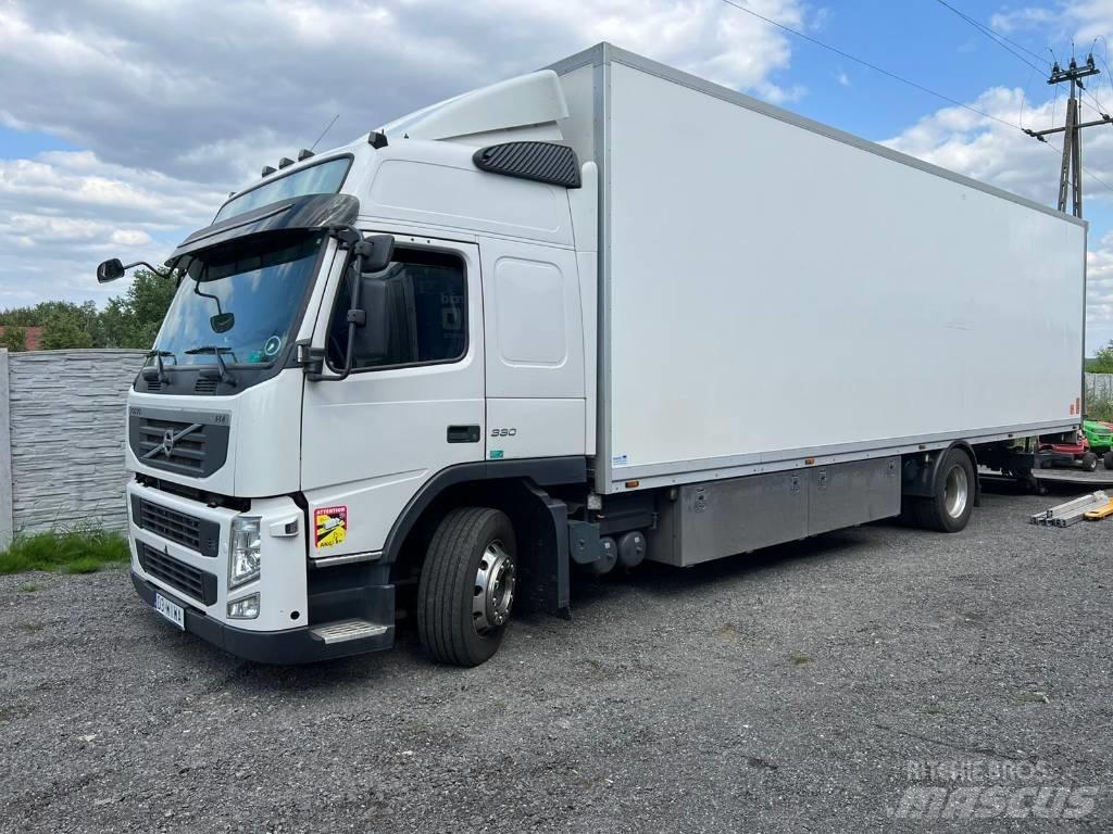 Volvo FM 330 Фургони
