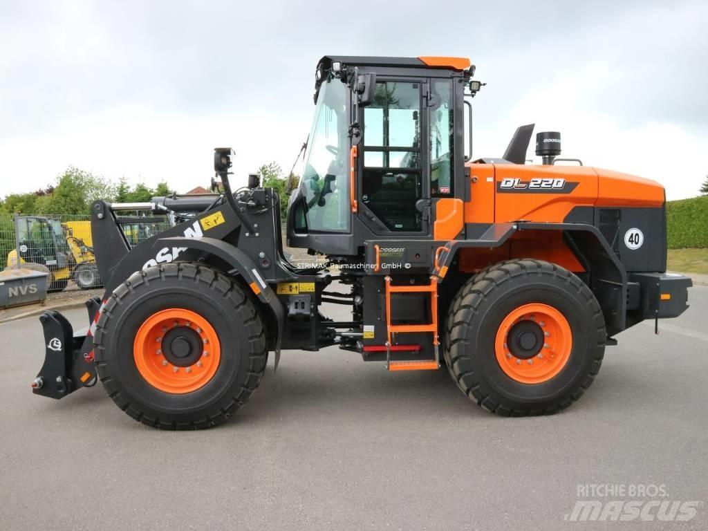 Doosan DL 220-7 Фронтальні навантажувачі