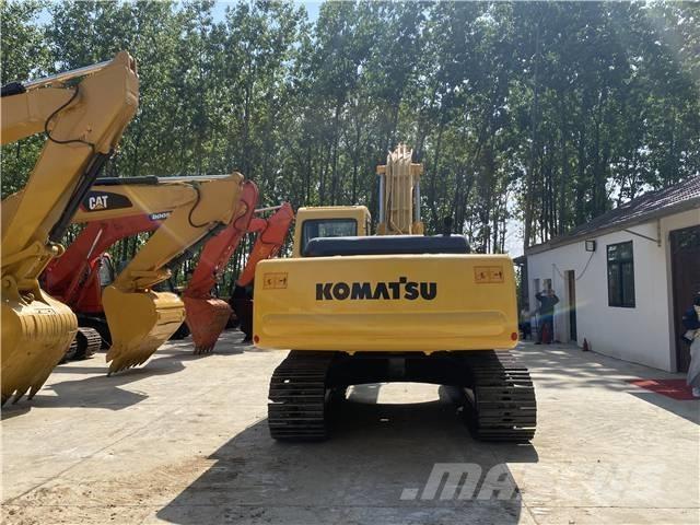 Komatsu PC200-7 Гусеничні екскаватори
