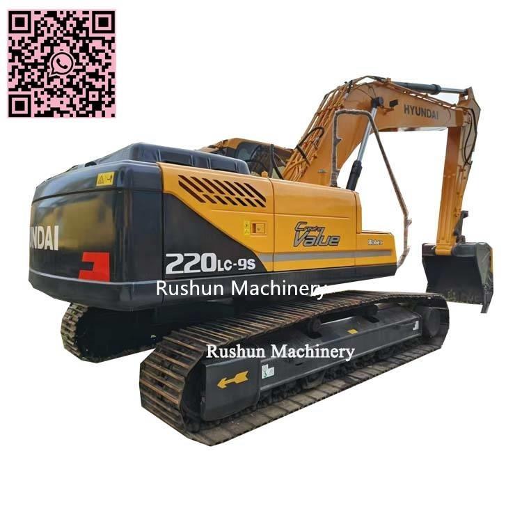 Hyundai R220 Гусеничні екскаватори
