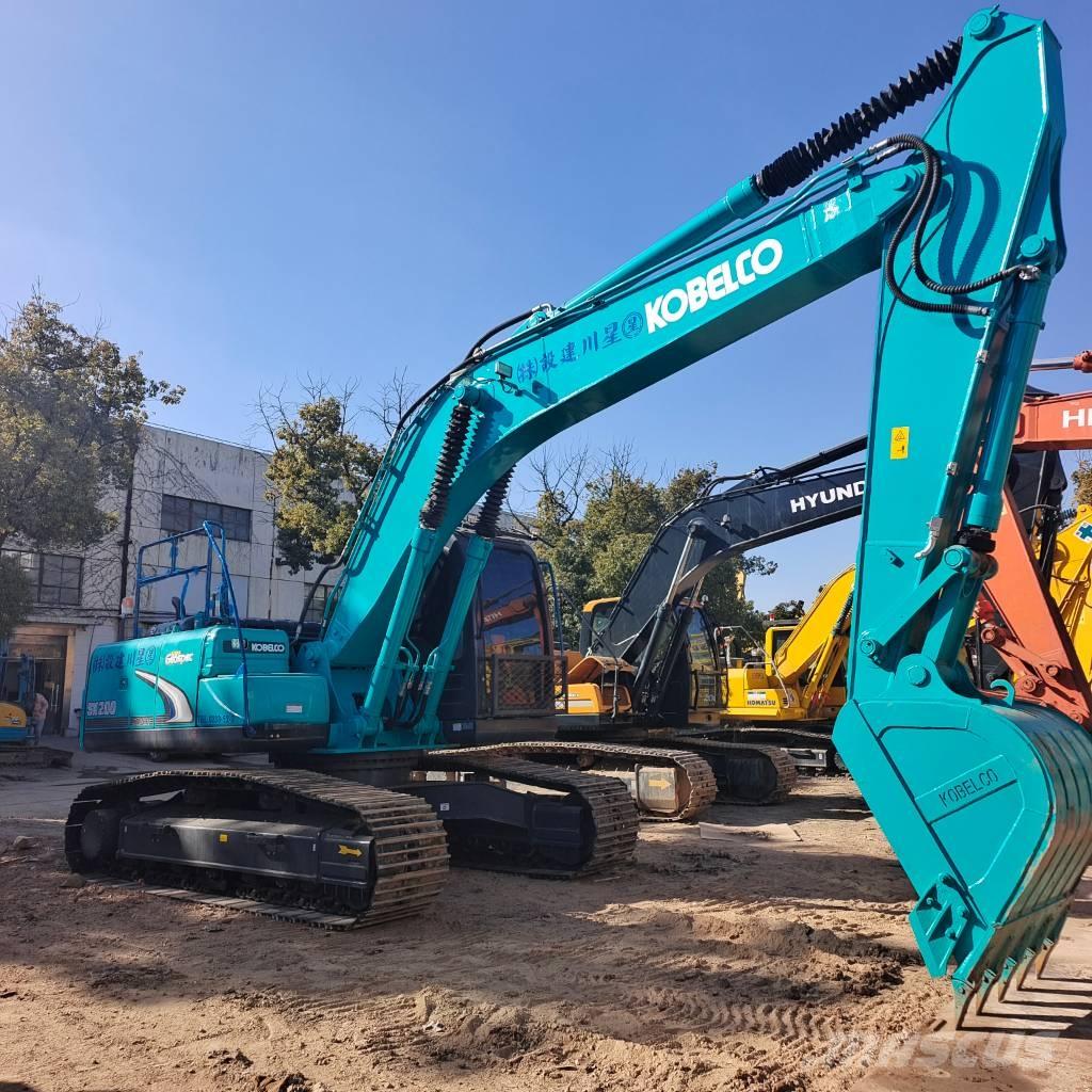 Kobelco SK 200-8 Гусеничні екскаватори