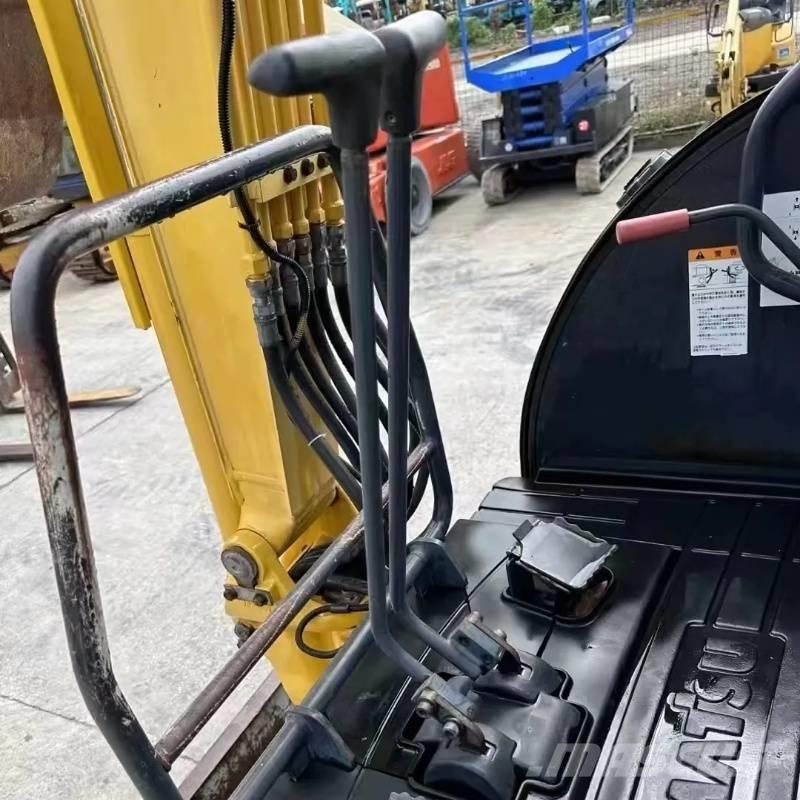 Komatsu PC 20 Міні-екскаватори < 7т