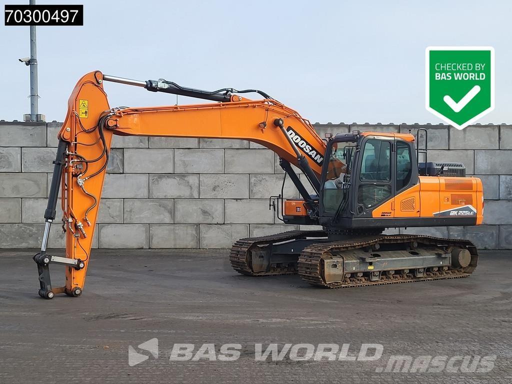 Doosan DX225 LC-7 Гусеничні екскаватори