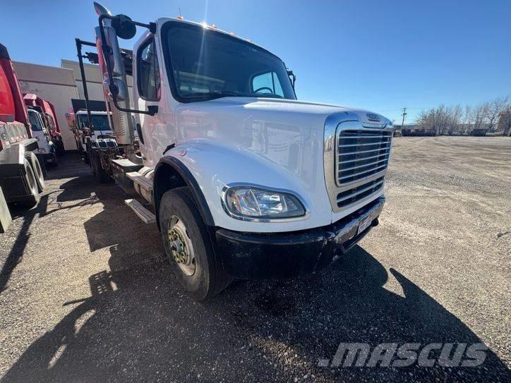 Freightliner M2 Контейнеровози
