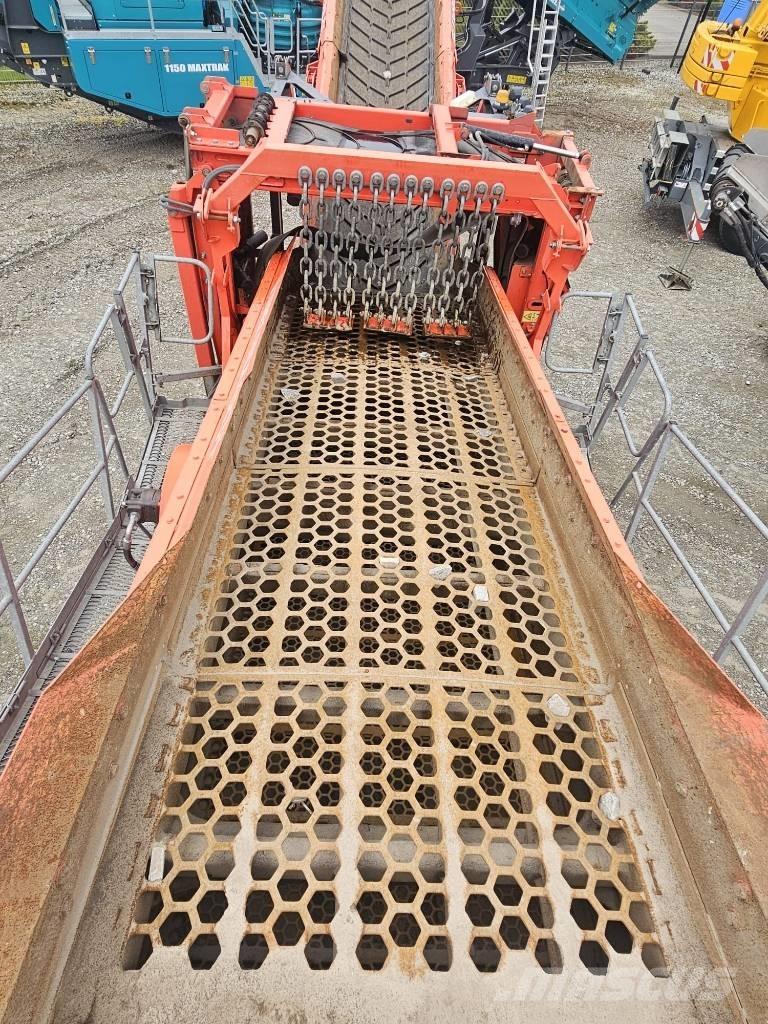 Terex Finlay 883+ Мобільні грохоти