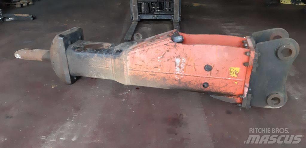Rammer M 18 Плуги