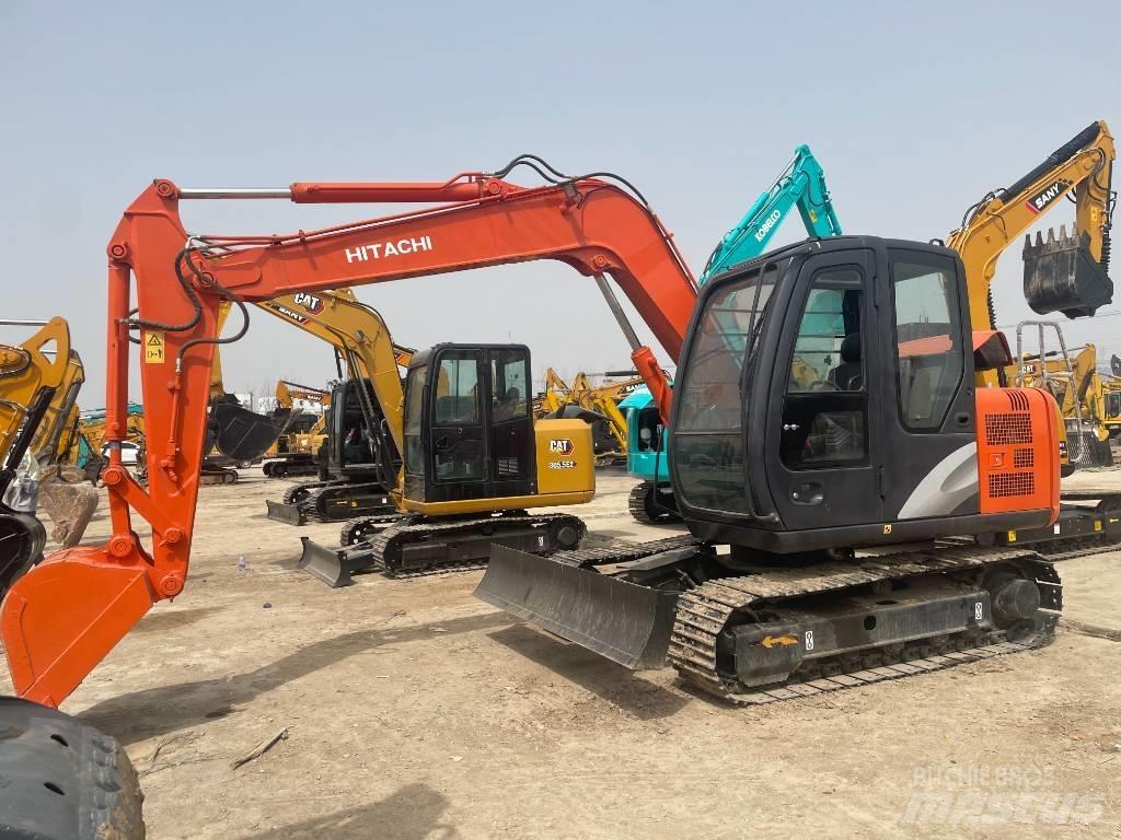 Hitachi ZX 70 Гусеничні екскаватори