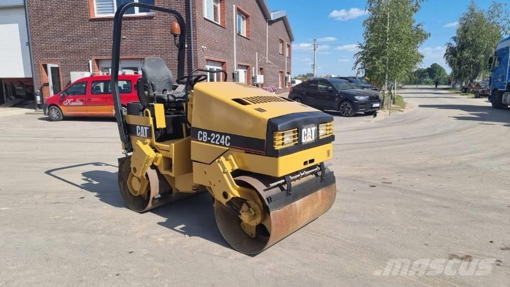 CAT CB 224 C Котки тротуарні