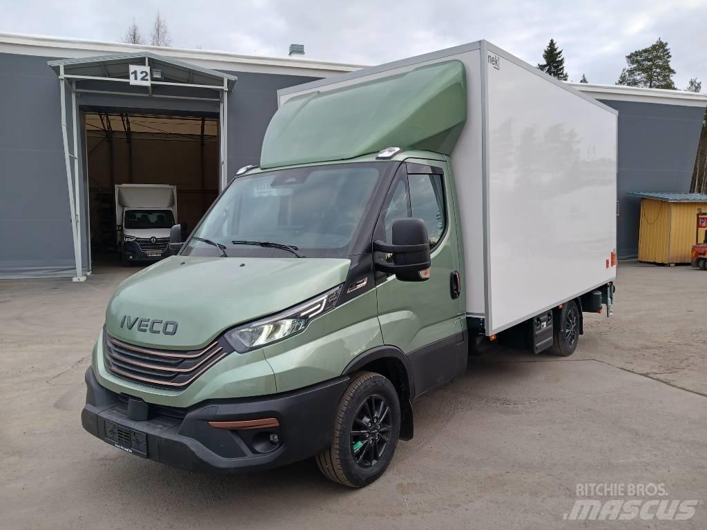 Iveco Daily 35S18A8 Панельні фургони