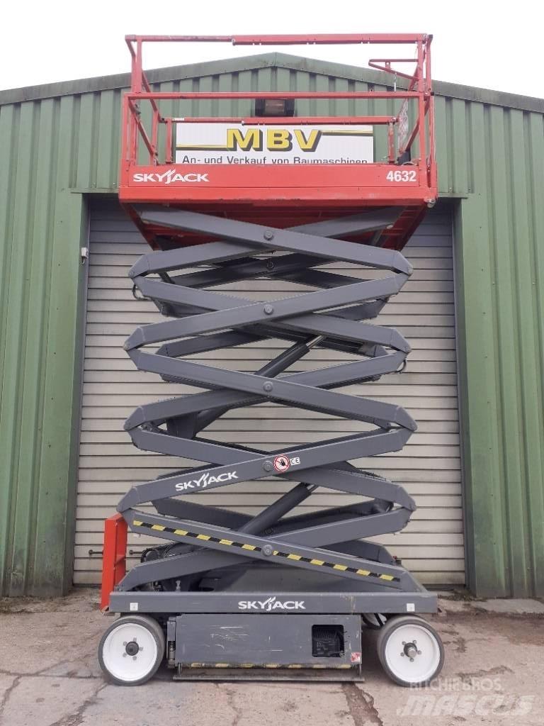 SkyJack SJ III 4632 Підйомники-ножиці