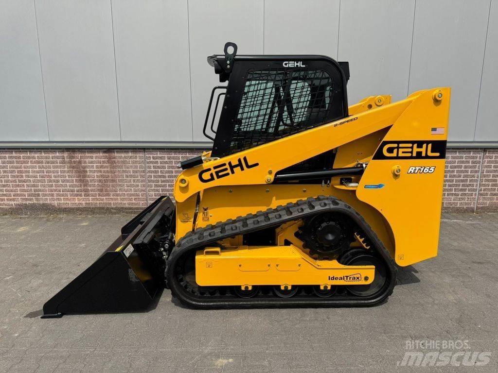 Gehl RT165 Міні-навантажувачі