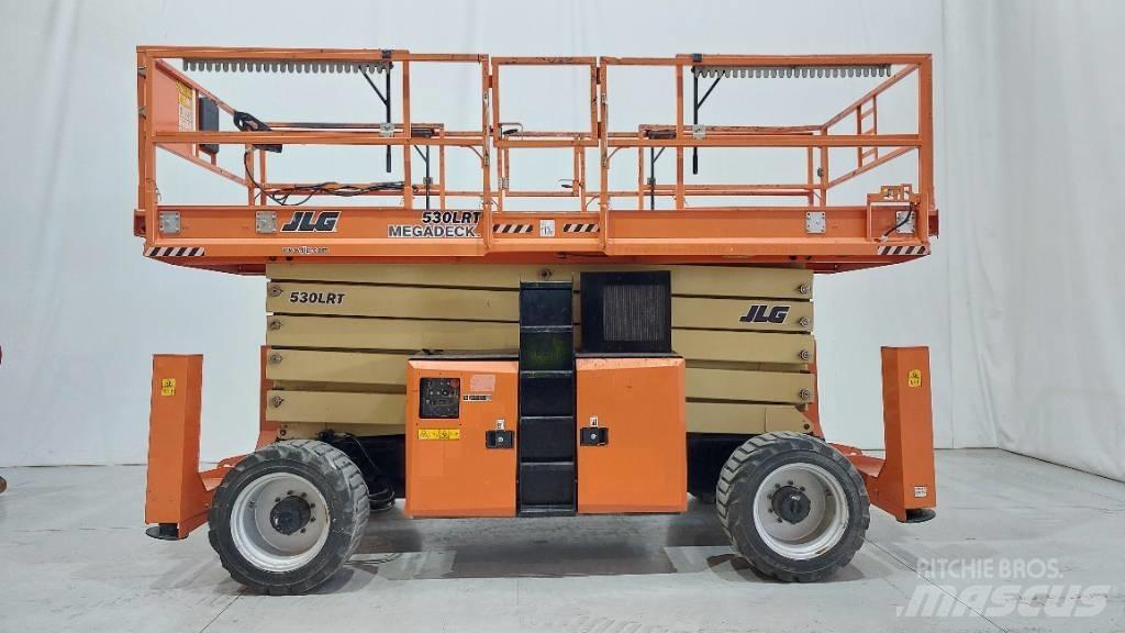JLG 530 LRT Підйомники-ножиці