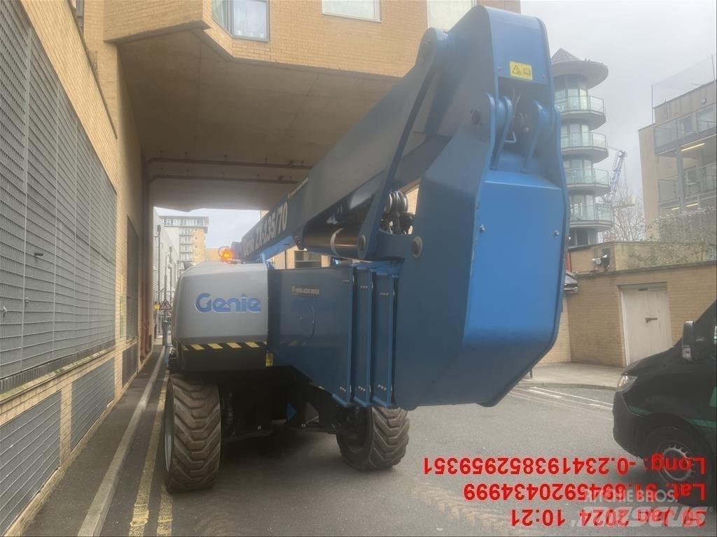 Genie ZX 135/70 Колінчаті підйомники