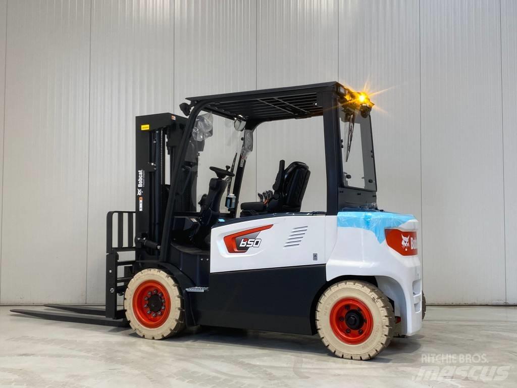 Bobcat B50XC-7 Електронавантажувачі