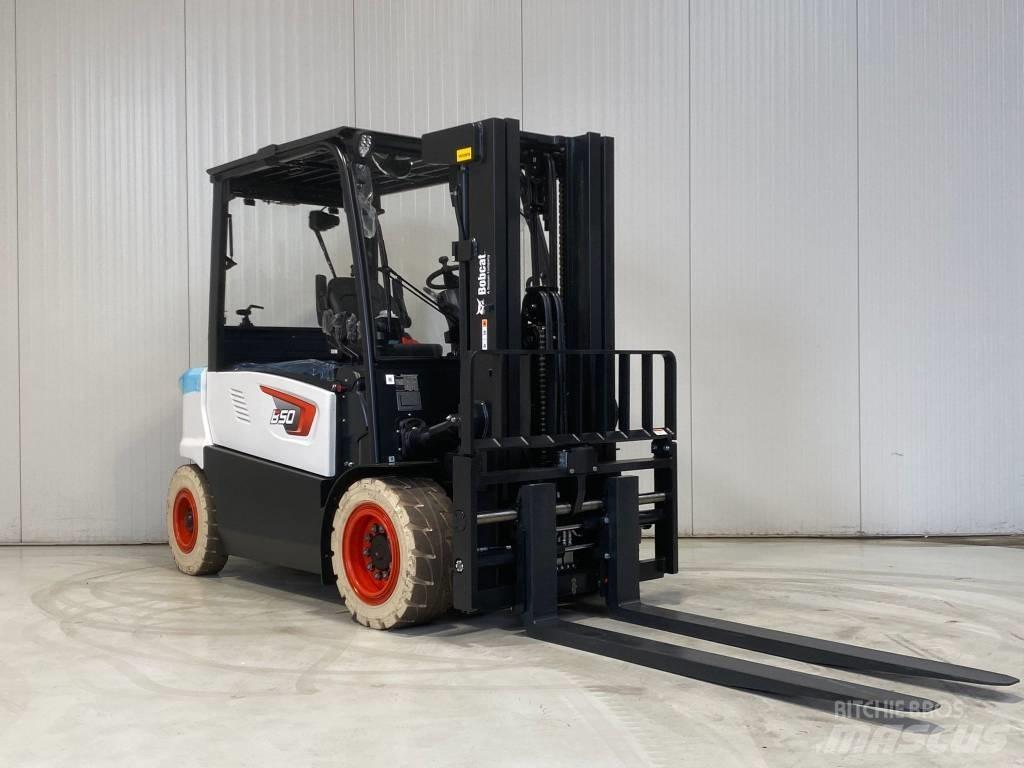 Bobcat B50XC-7 Електронавантажувачі