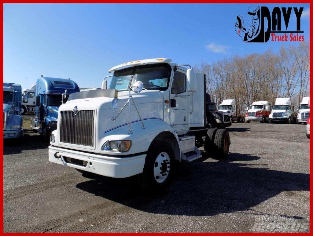 International 9200 i Тягачі