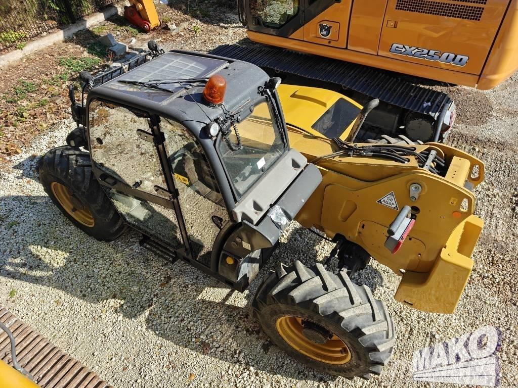 CAT TH 407 Телескопічні навантажувачі