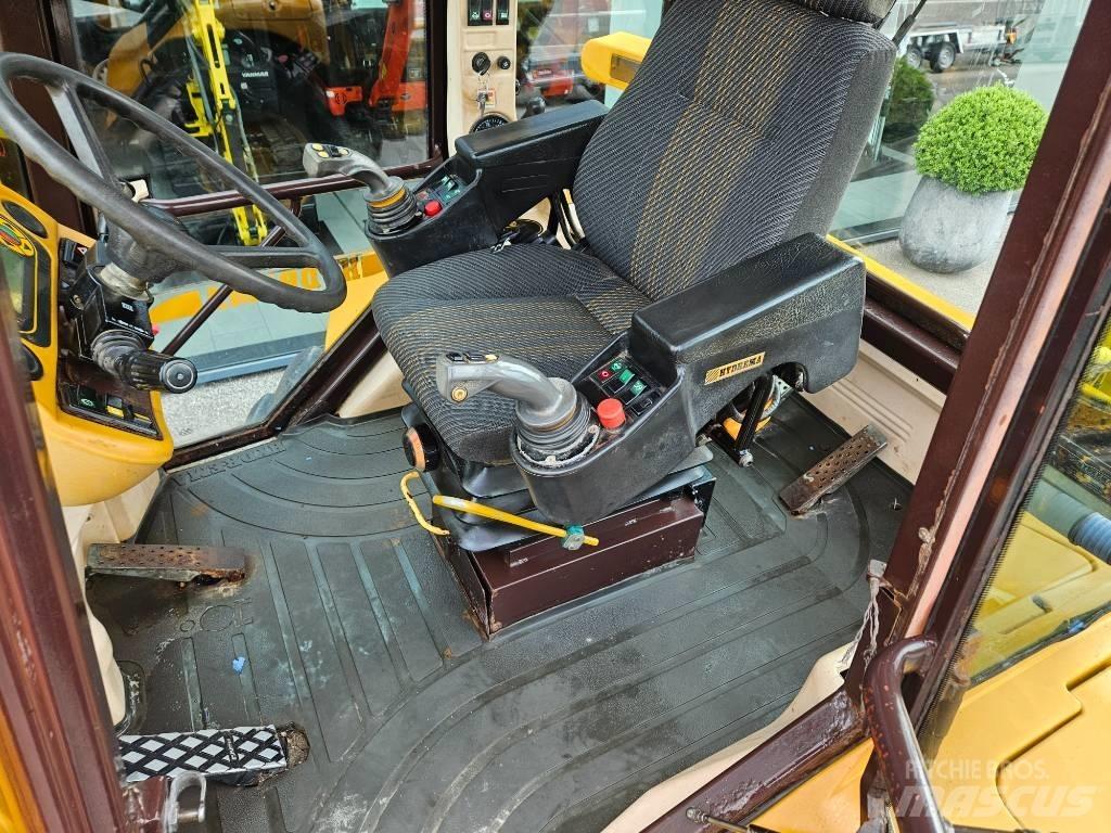 Hydrema 926 C Екскаватори-навантажувачі