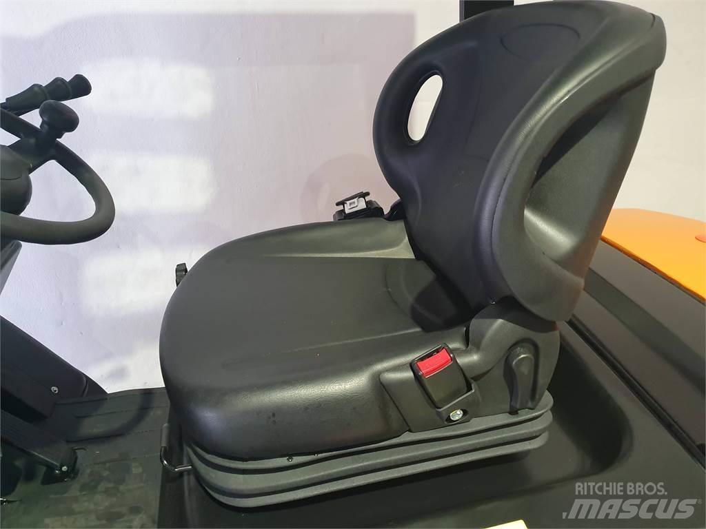 CPCD25T8 S4S Дизельні навантажувачі