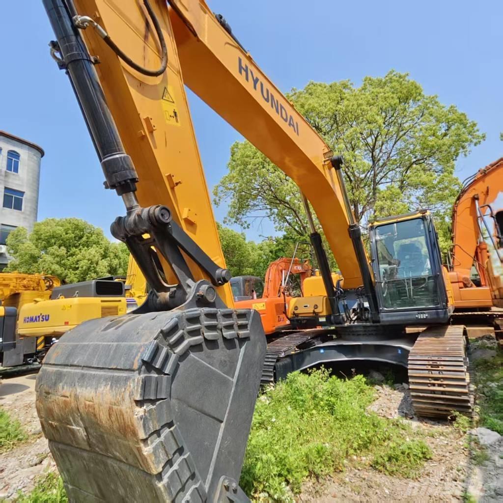 Hyundai Robex 300 LC Гусеничні екскаватори