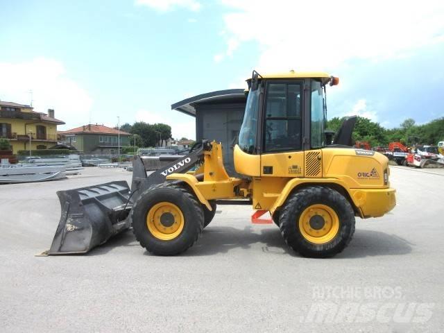 Volvo L30 GS Фронтальні навантажувачі