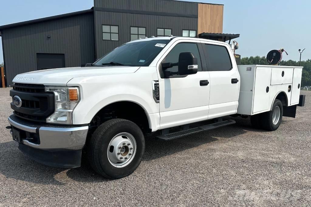 Ford F 350 XL SD Гусеничні крани