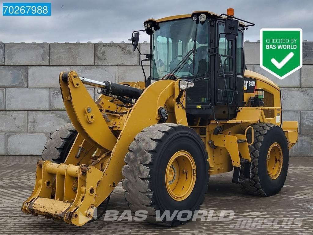 CAT 930 M Фронтальні навантажувачі