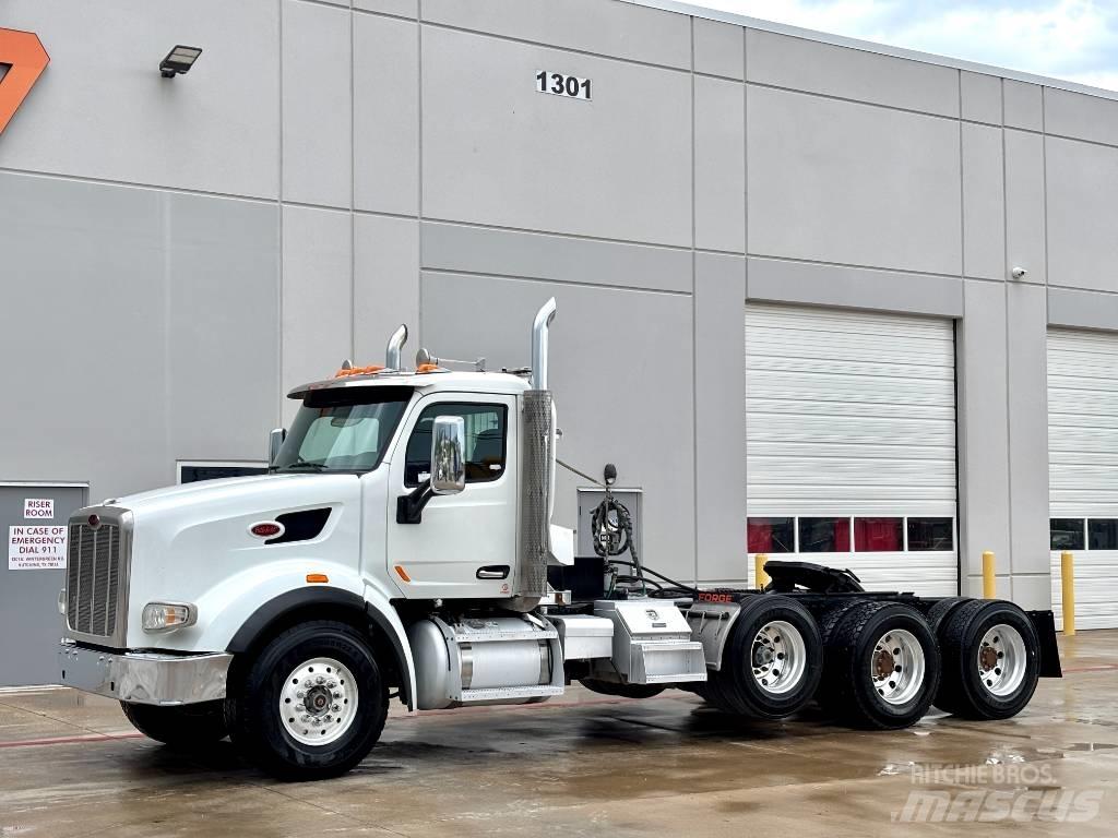Peterbilt 567 Тягачі