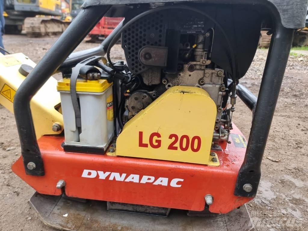 Dynapac LG 200 Віброплити та вібротрамбовки