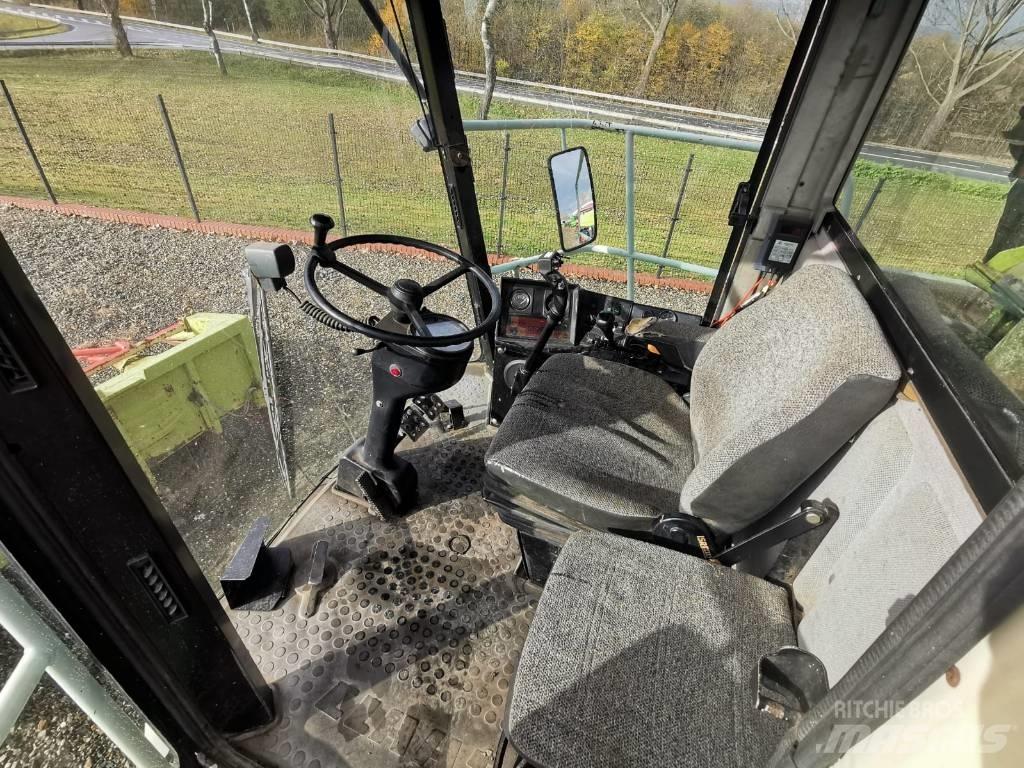 CLAAS Jaguar 860 Кормозбиральні комбайни