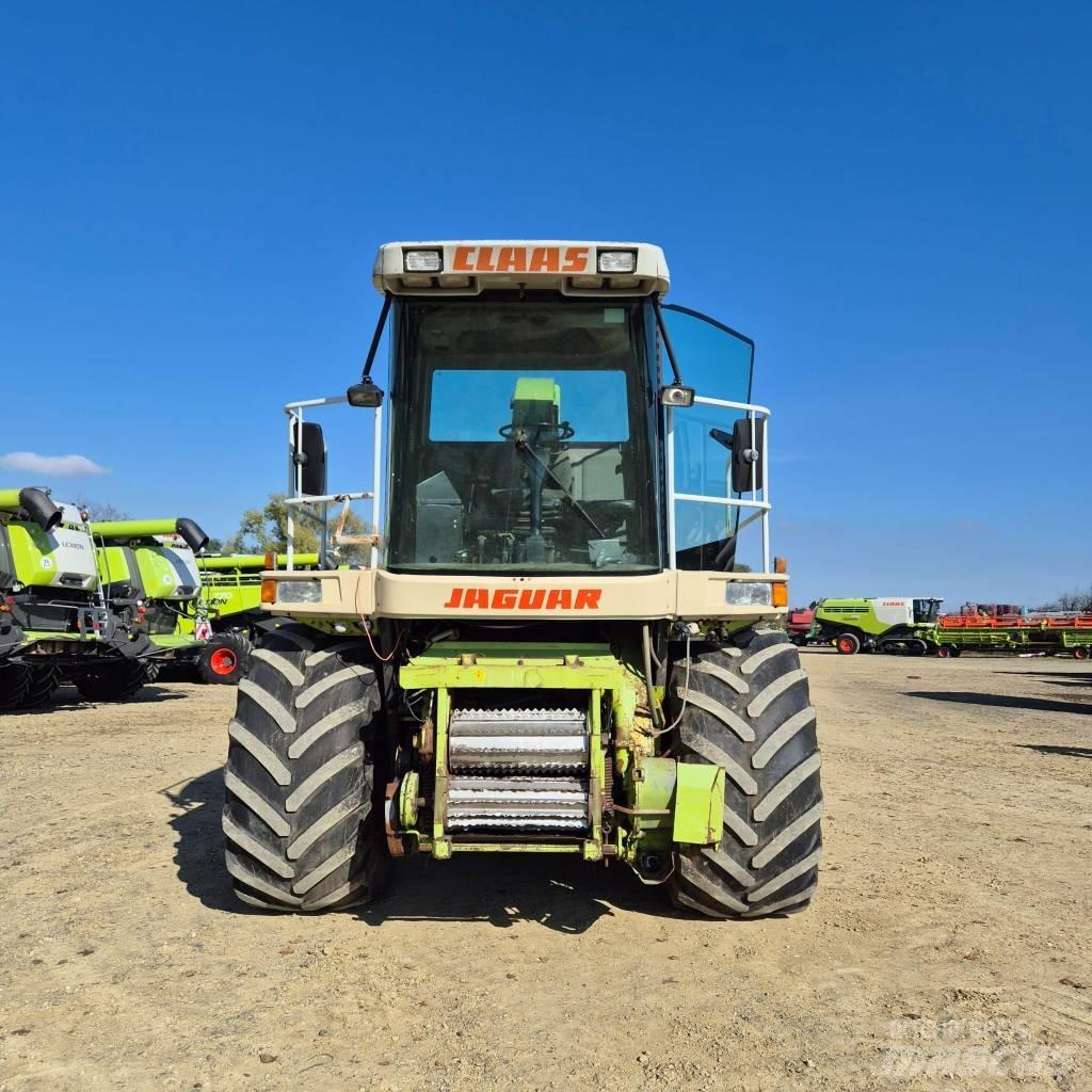 CLAAS Jaguar 860 Кормозбиральні комбайни