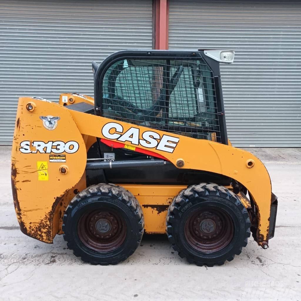 CASE SR 130 Міні-навантажувачі