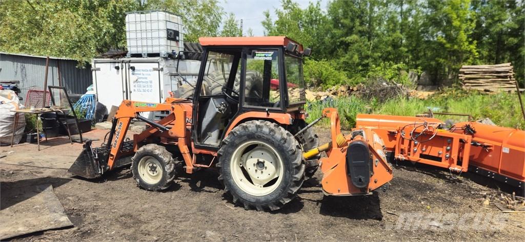 Kubota GT26 Трактори