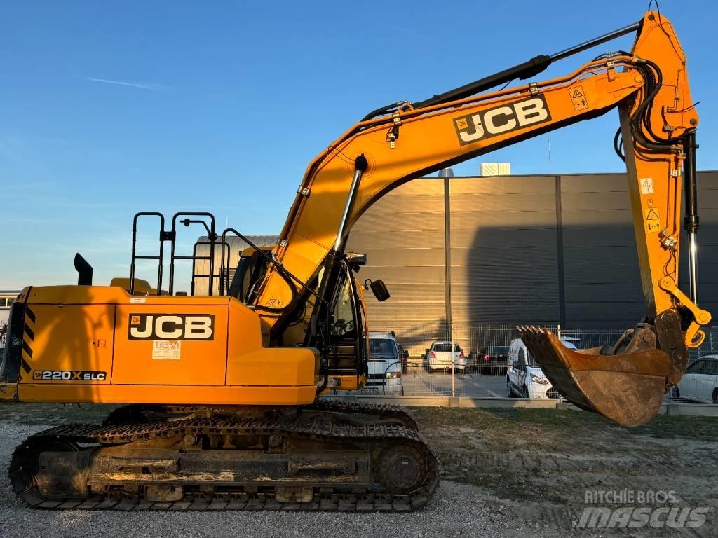 JCB 220 Гусеничні екскаватори